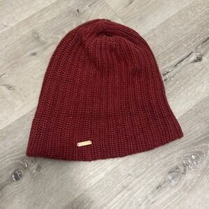 Free People burgundy knit beanie